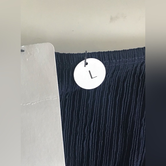 Hunkemoeller Bikini Top (34C) and Bottom (L) - New with Tags - Picture 4 of 11